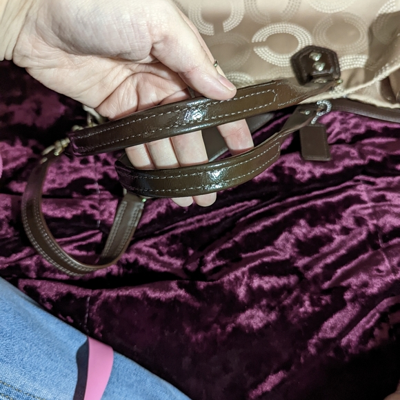 Coach bag with matching wallet - Picture 5 of 14